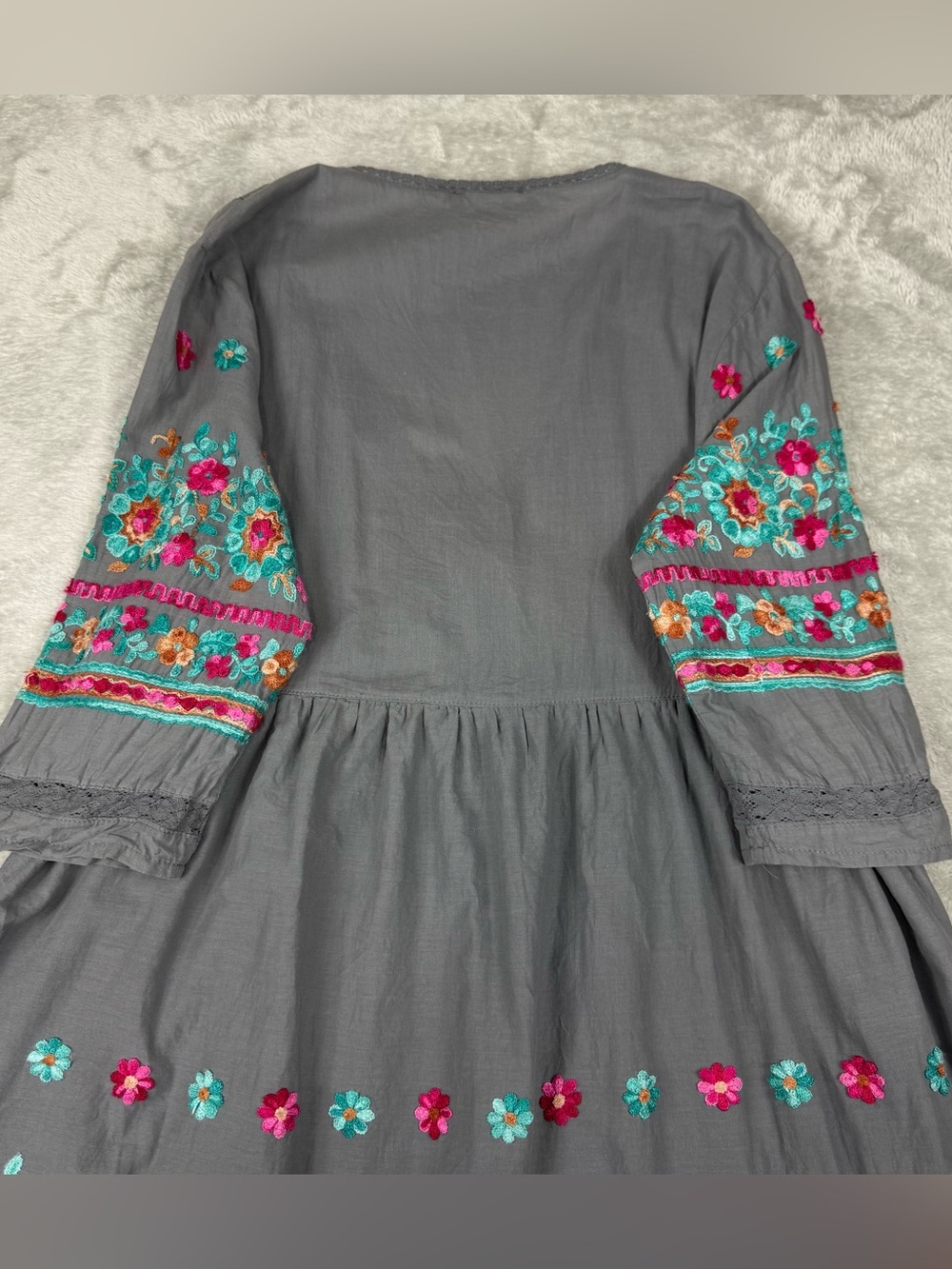 Umgee Gray Tunic Dress with Teal and Pink Floral Embroidery - Picture 9 of 9